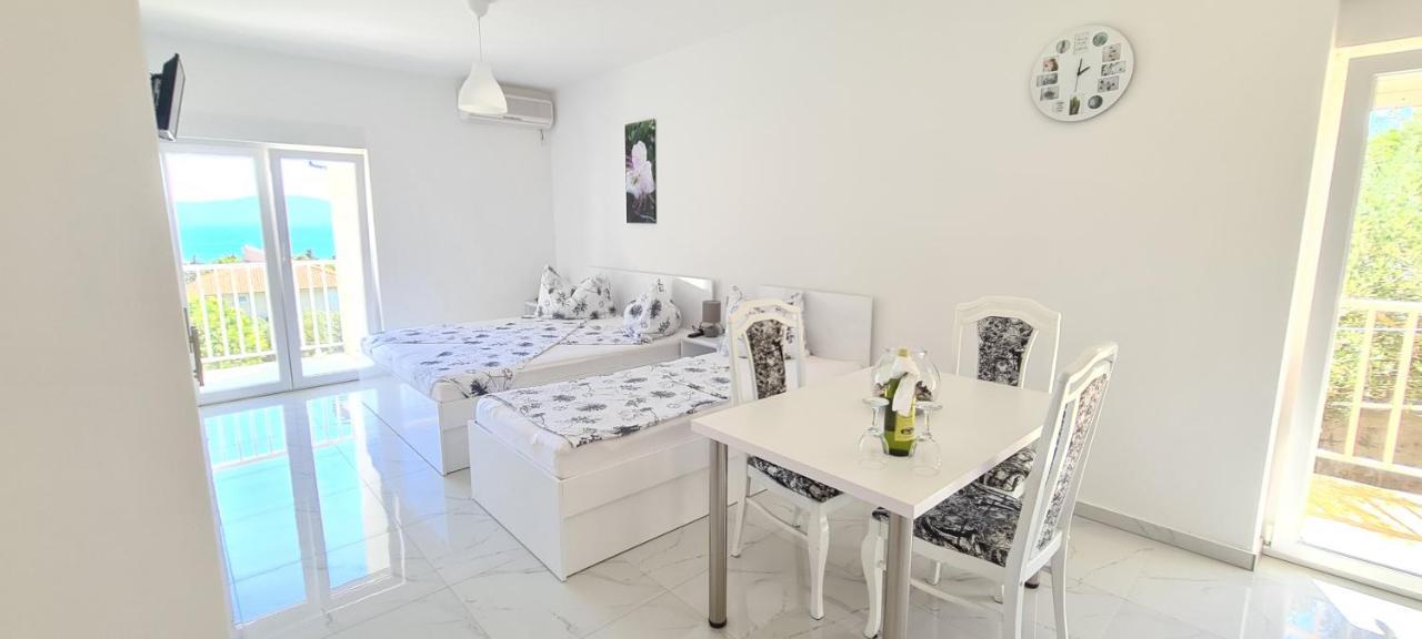 Trutina Rooms Gradac  Ruang foto