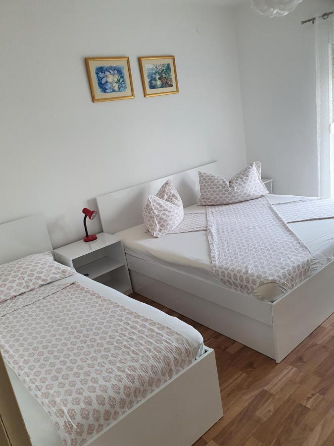 Trutina Rooms Gradac  Ruang foto