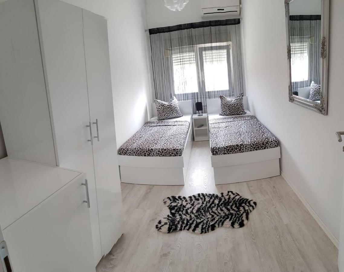 Trutina Rooms Gradac  Ruang foto